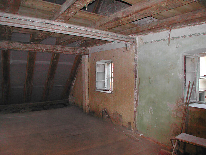 Wiedemann - alter Dachboden vor Ausbau Wiedemann - alter Dachboden vor Ausbau